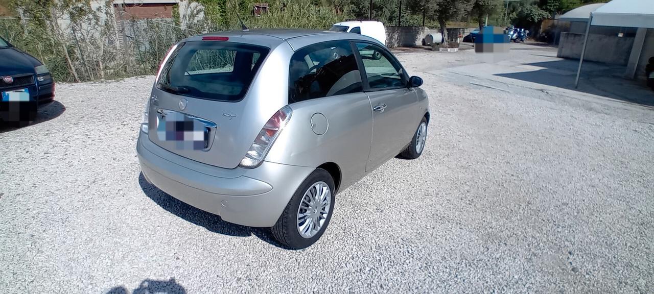 Lancia Ypsilon 1.3 Multijet 16V Oro