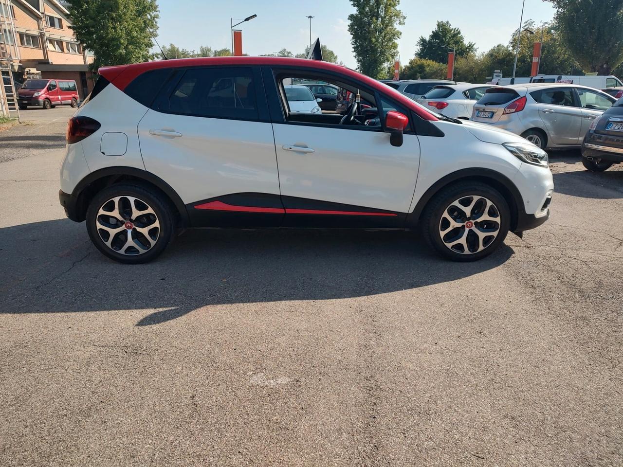 Renault Captur TCe 12V 90 CV Sport Edition (66 KW), OK NEOPATENTATI