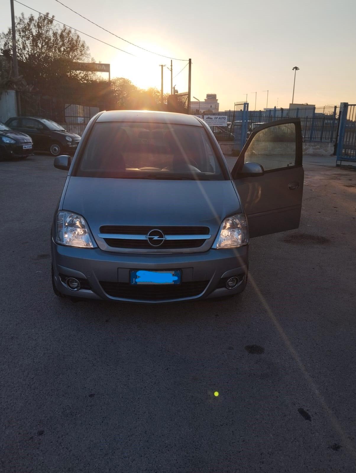 Opel Meriva 1.4 16V GPL-TECH Enjoy