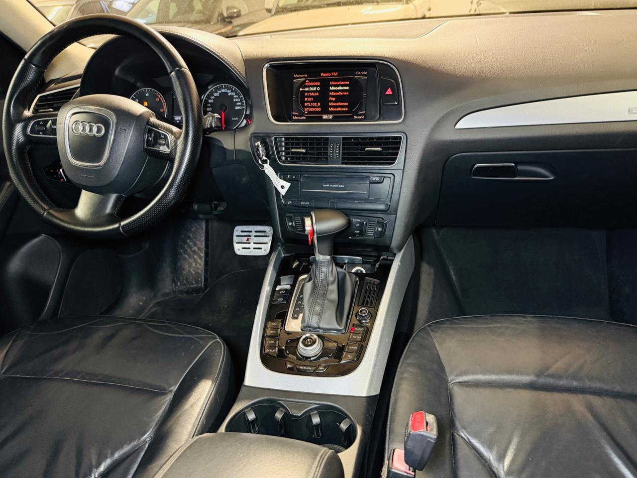 Audi Q5 3.0 V6 TDI quattro S-LINE*PELLE*NAVI*FULL*