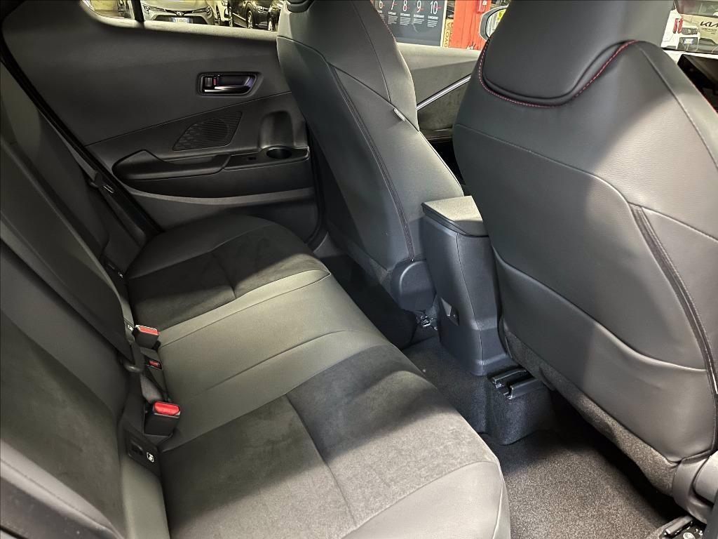 TOYOTA C-HR 2.0 hv GR Sport Premiere awd e-cvt del 2024
