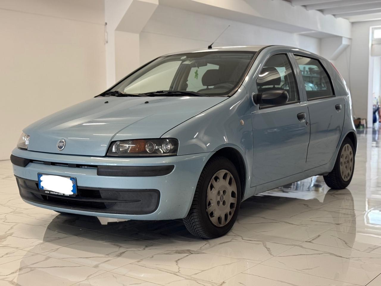 Fiat Punto 1.2i cat 5p Neopatentati