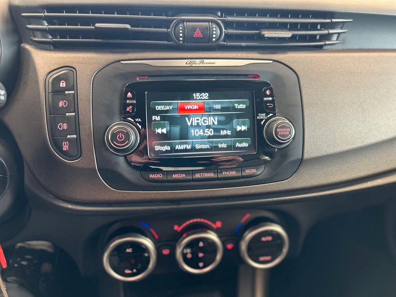 Alfa Romeo Giulietta 1.6 JTDm-2 105 CV Distinctive