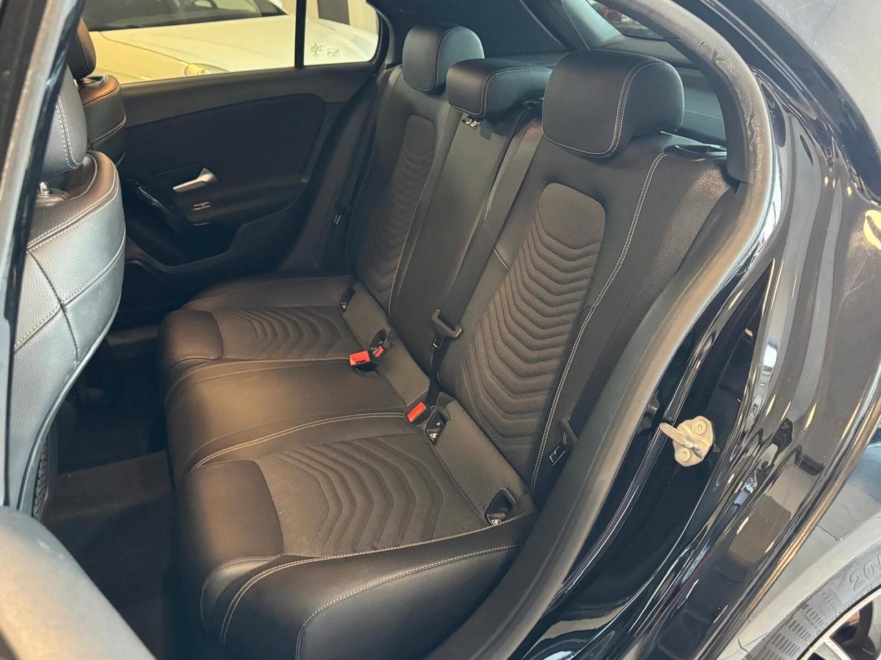 Mercedes-benz A 180 116CV AUTOMATIC SPORT 2019