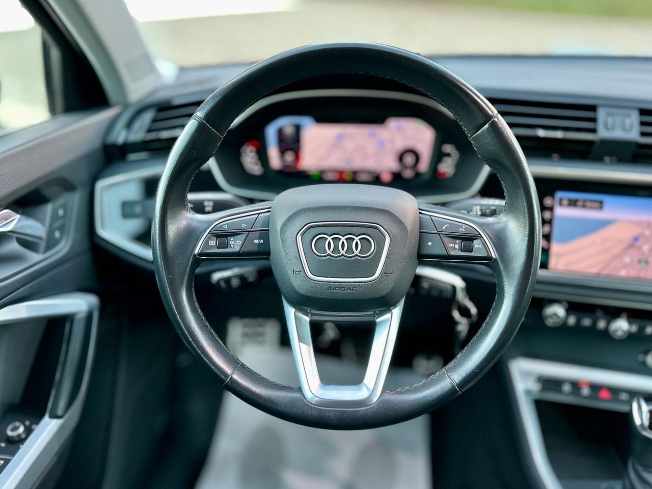 Audi Q3 2.0 35 TDI Business Advanced #6872
