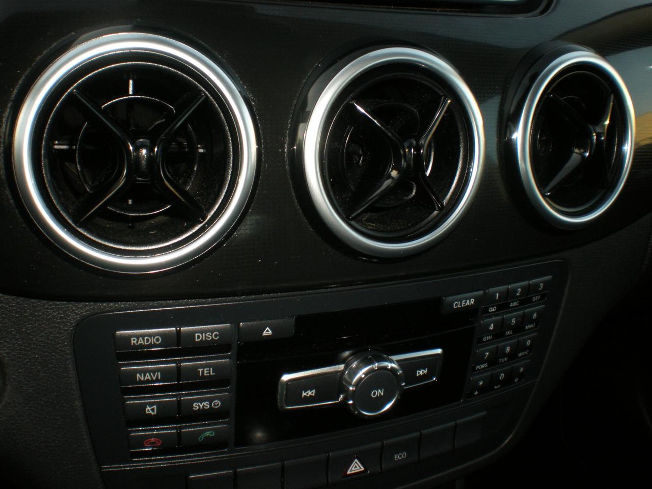 Mercedes classe B 1.5 td 110 cv, da vetrina