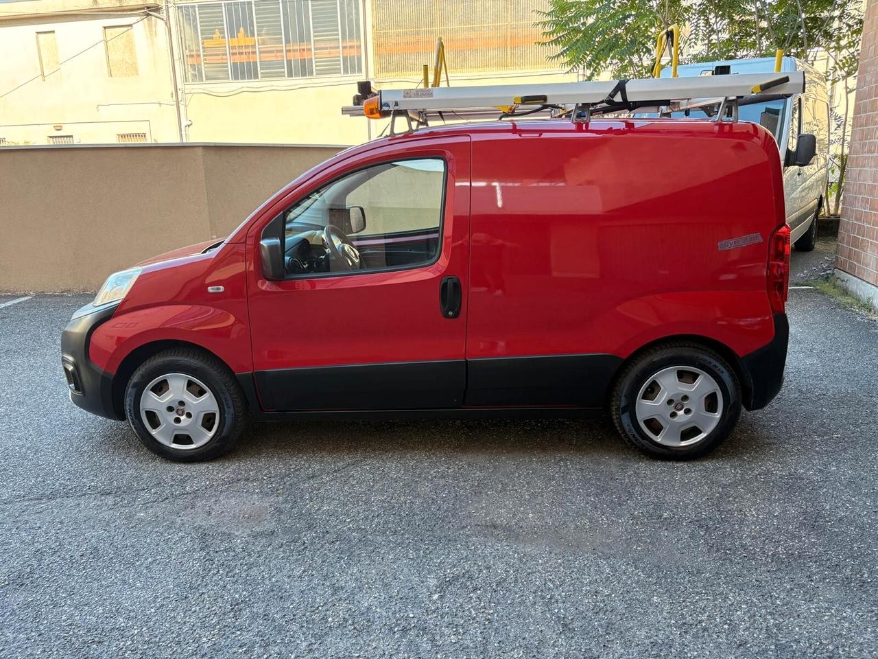 Fiat Fiorino 1.3 MJT 95CV Combinato Adventure