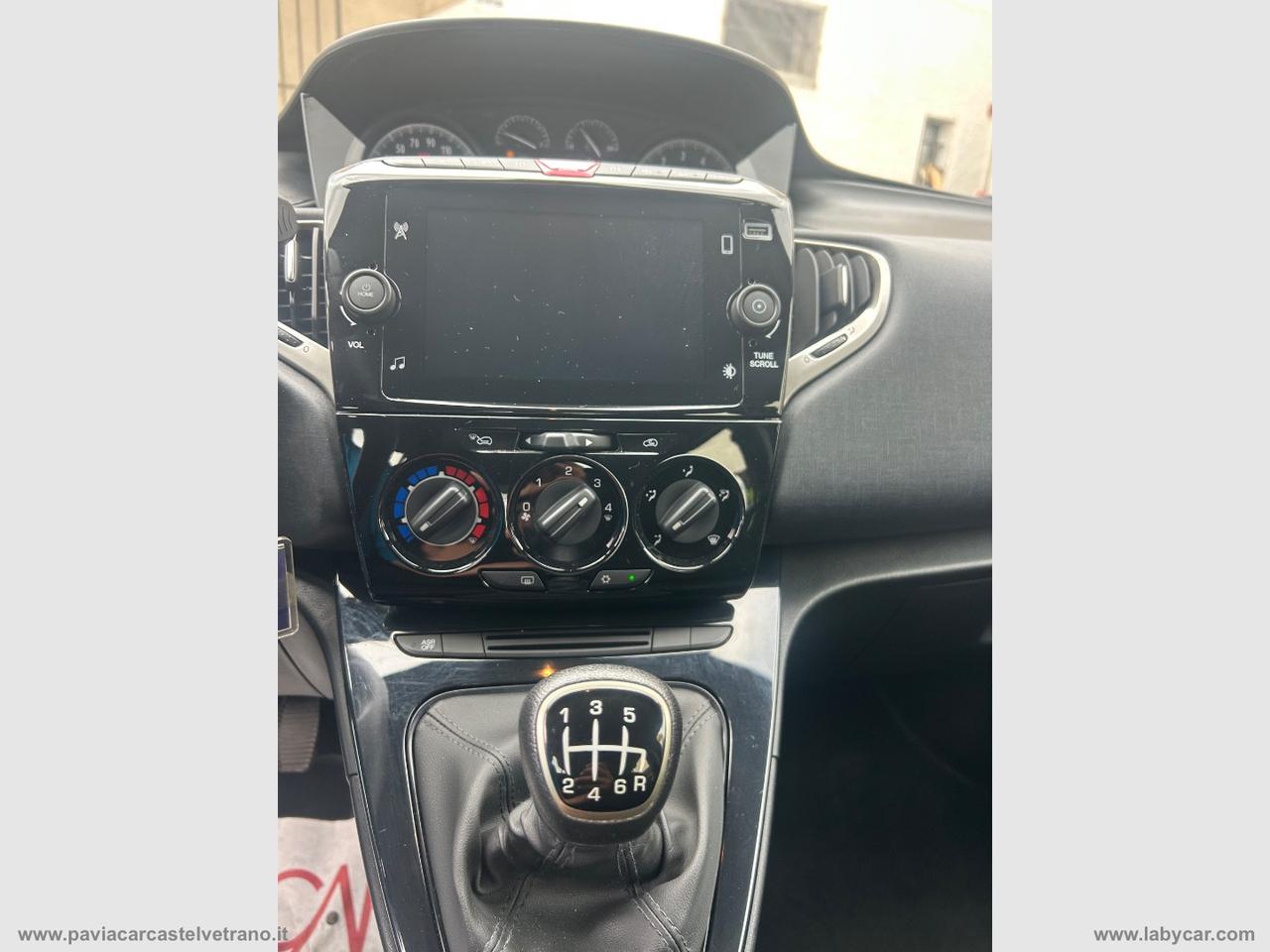 LANCIA Ypsilon 1.0 FireFly 5p.S&S Hybryd Gold