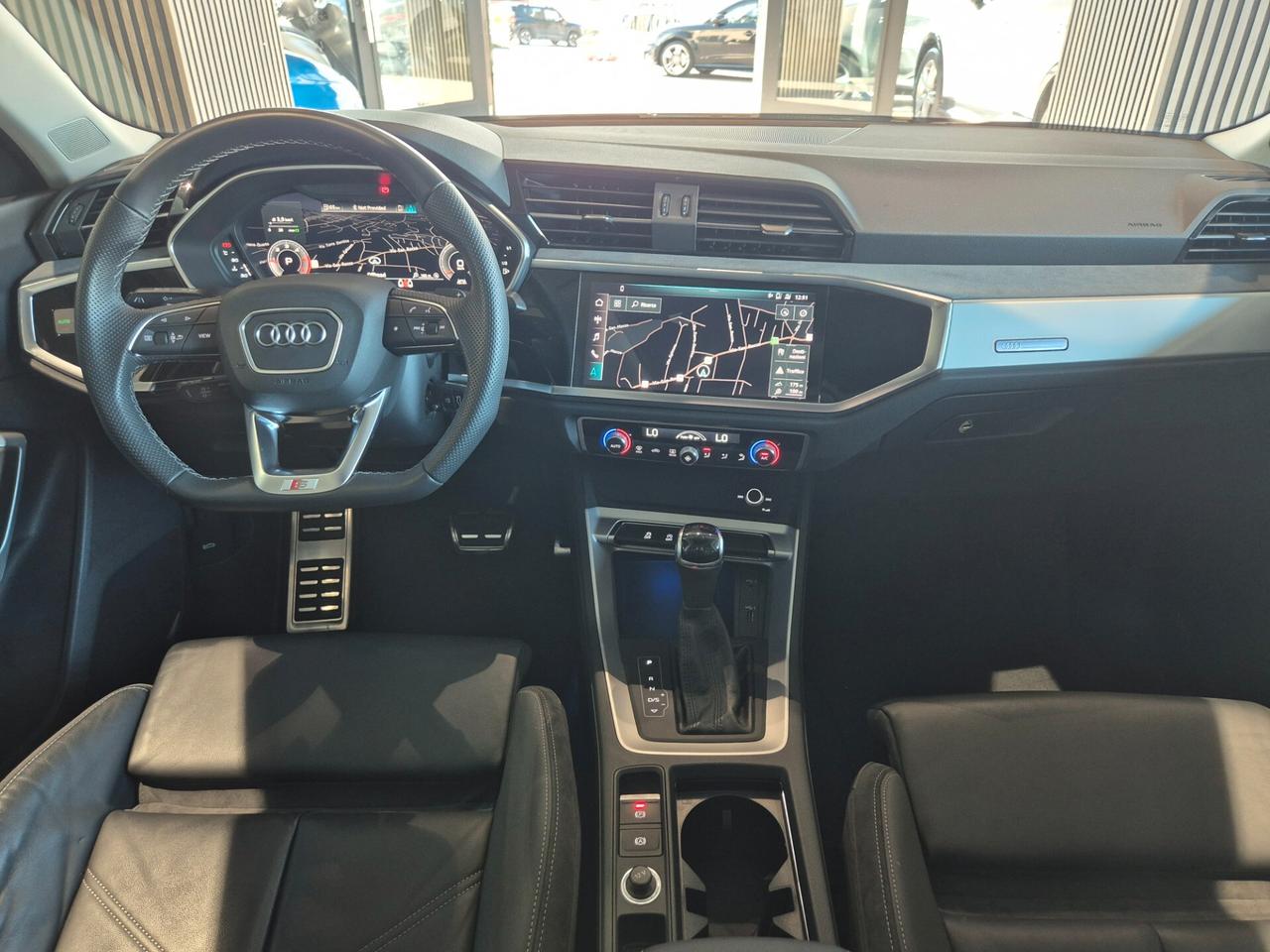 Audi Q3 35 TDI S tronic Sline edition IDENTITY BLACK