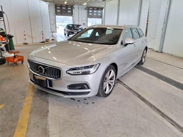 Volvo V90 2.0 B4 Momentum Business Pro AWD Geartronic
