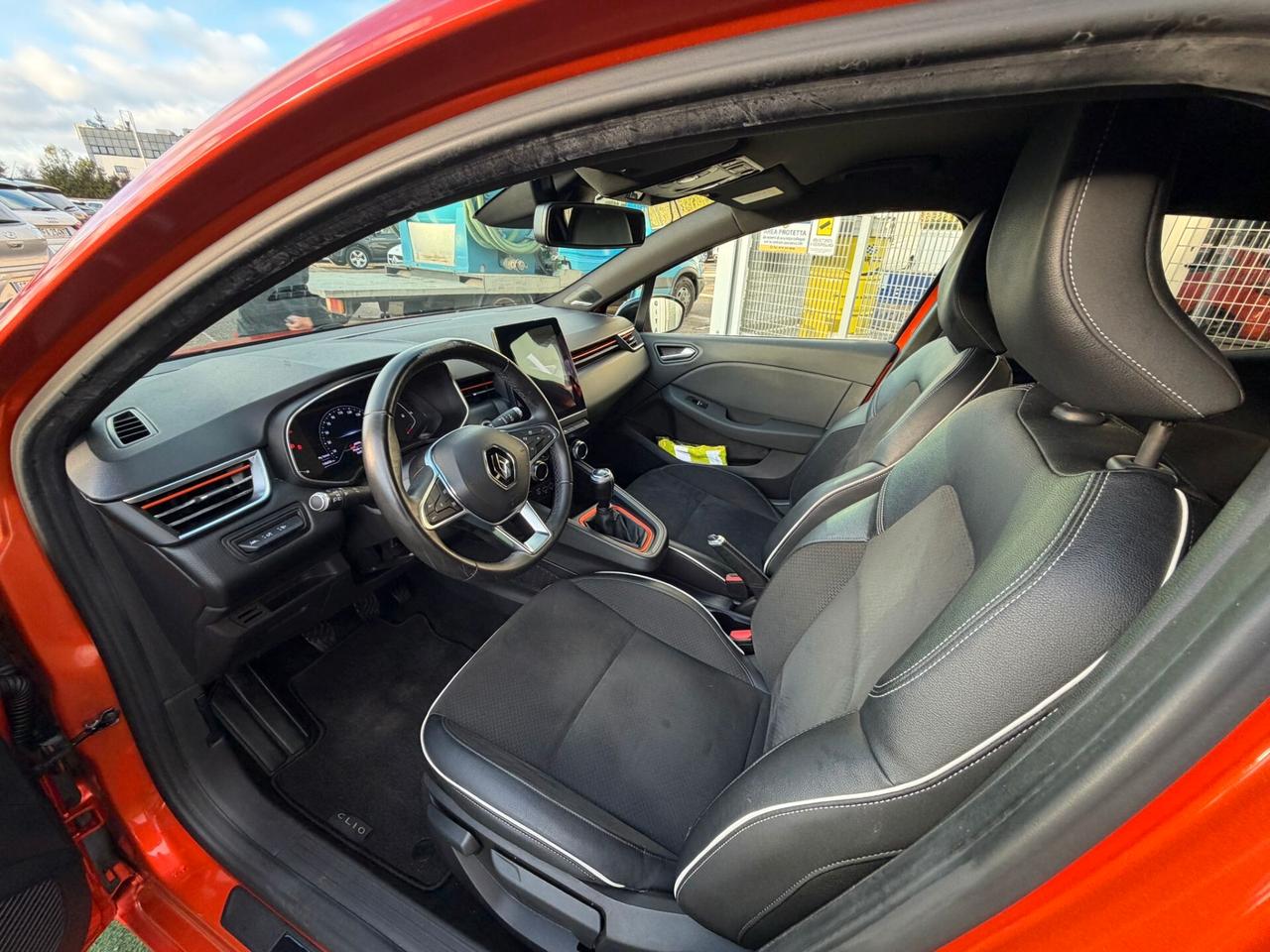 Renault Clio TCe 100 CV 5 porte Edition One