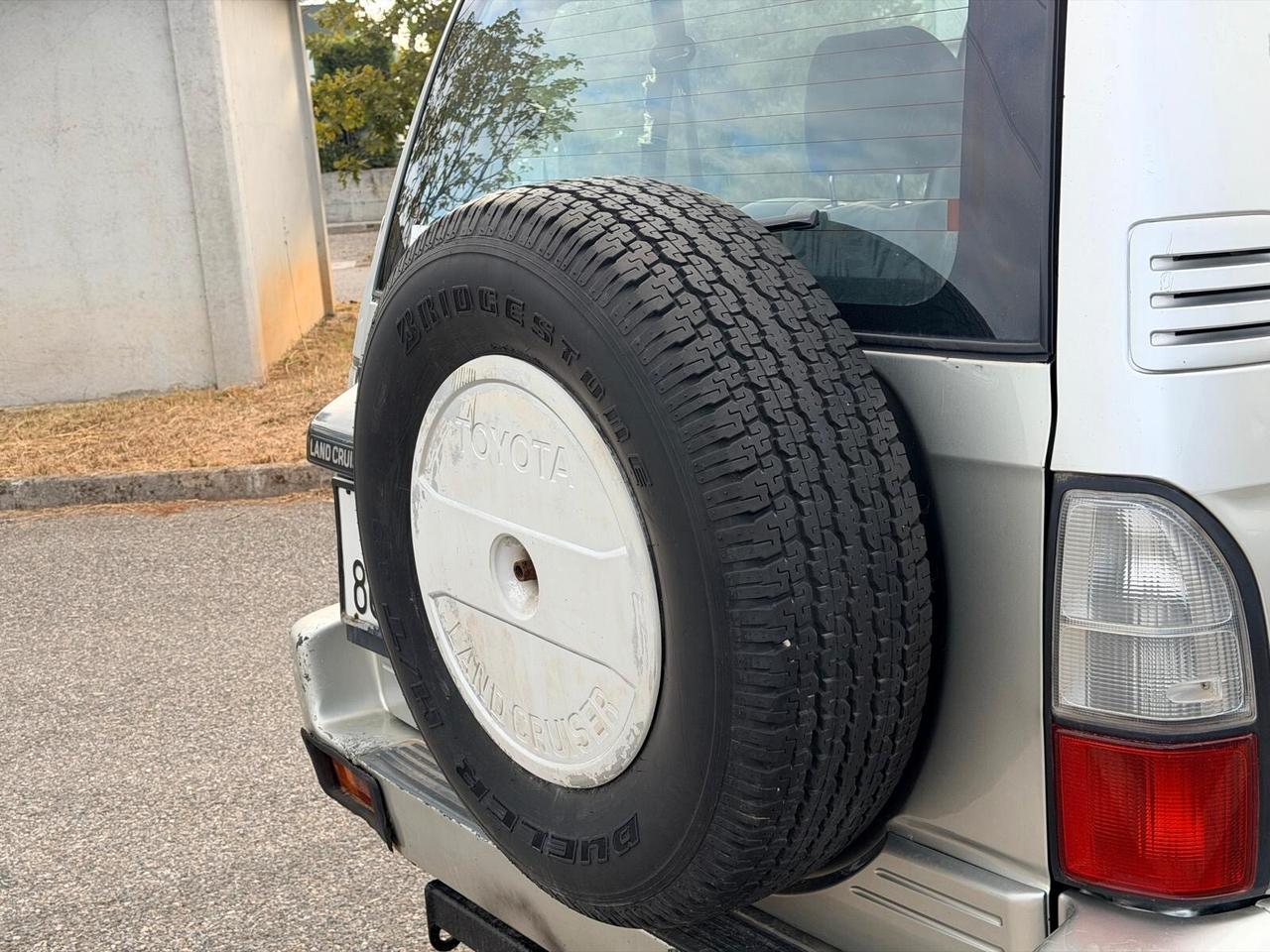 Toyota Land Cruiser 3.0 Tdi D-4D cat 3 porte KDJ90 GX