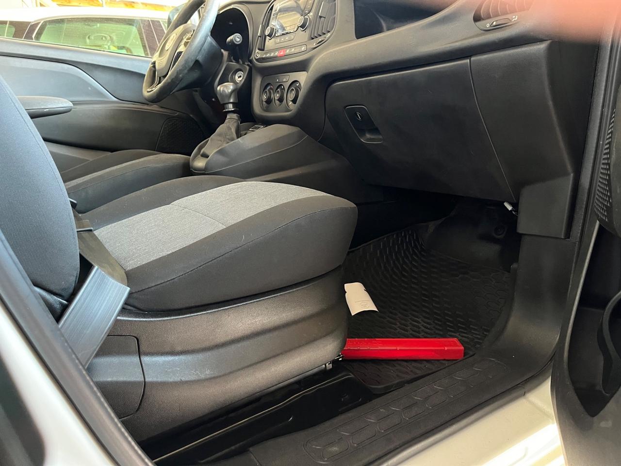 Fiat Doblo’ 1.4 t-jet 120cv Benzina/Metano Natural Power
