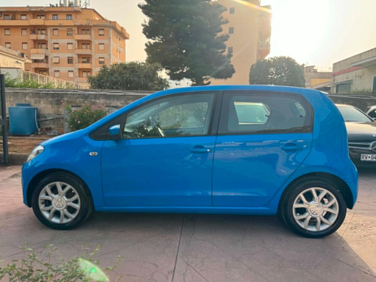 VOLKSWAGEN UP! 2015 1.0 5PORTE FULL