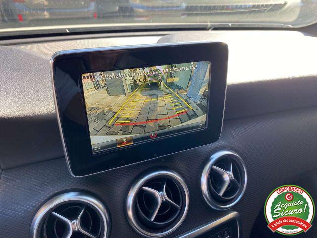 MERCEDES-BENZ A 180 Business 87.000km Navi/Interni Sport/retrocamera