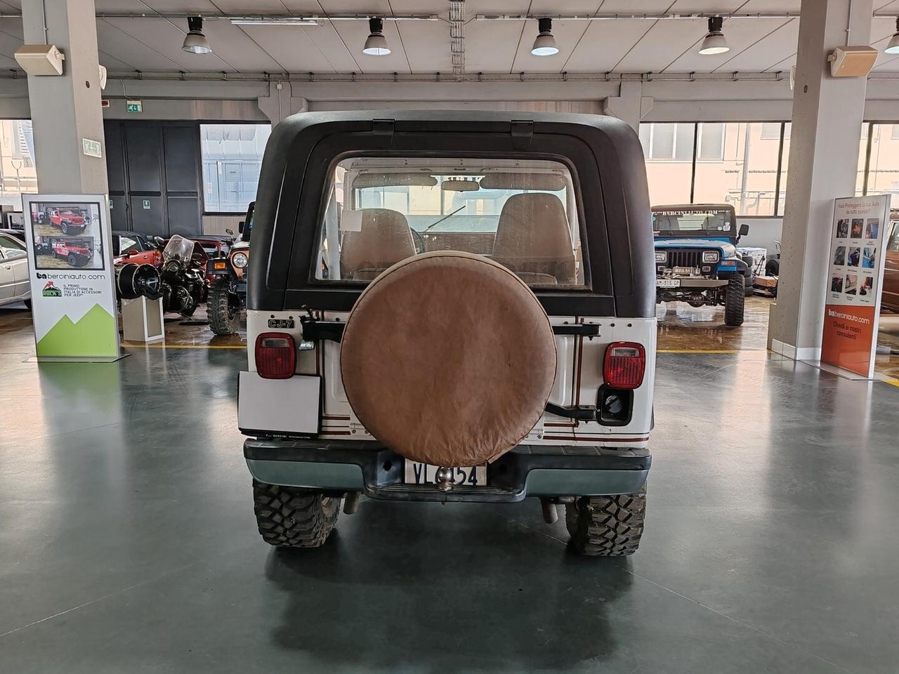 Jeep CJ-7 Cj-5 - 5.9 v8 a libretto