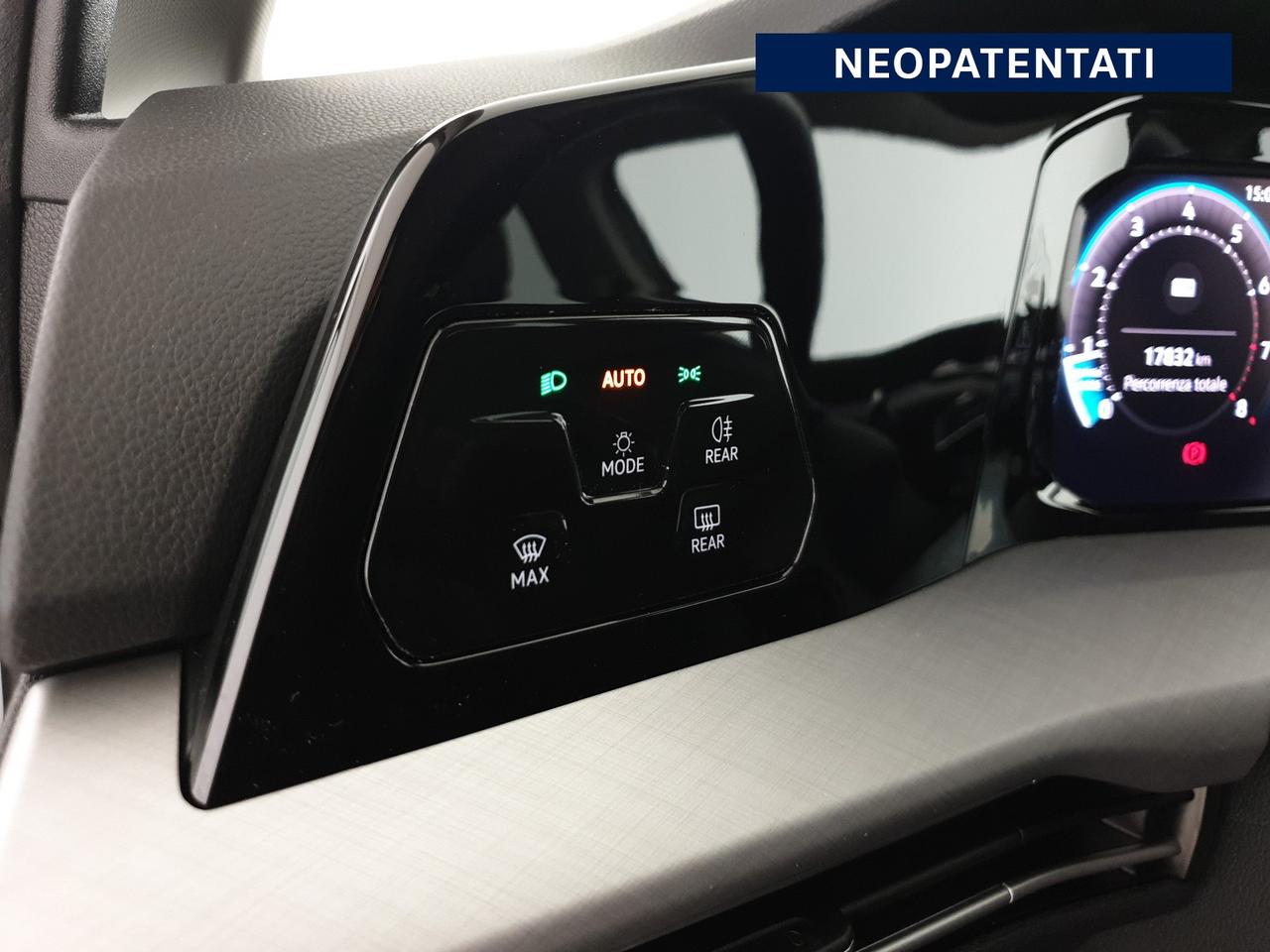 Volkswagen Golf 1.5 tsi edition plus 115cv