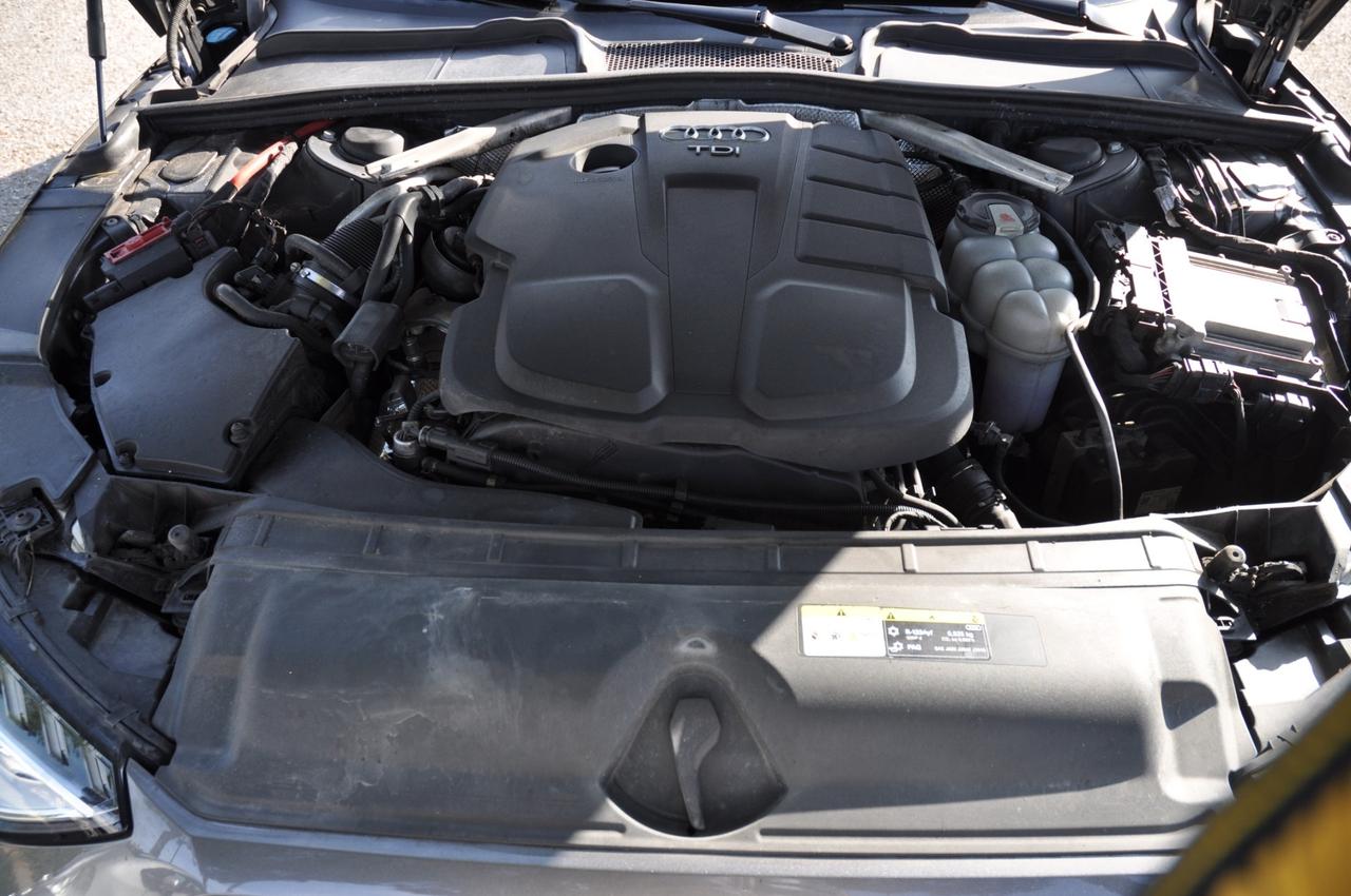 Audi A4 Avant 40 TDI quattro S tronic GANCIO TRAINO
