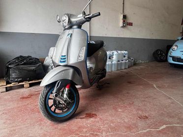 PIAGGIO 1 PIAGGIO VESPA Elettrica - Pure 70 Km/h Motociclo