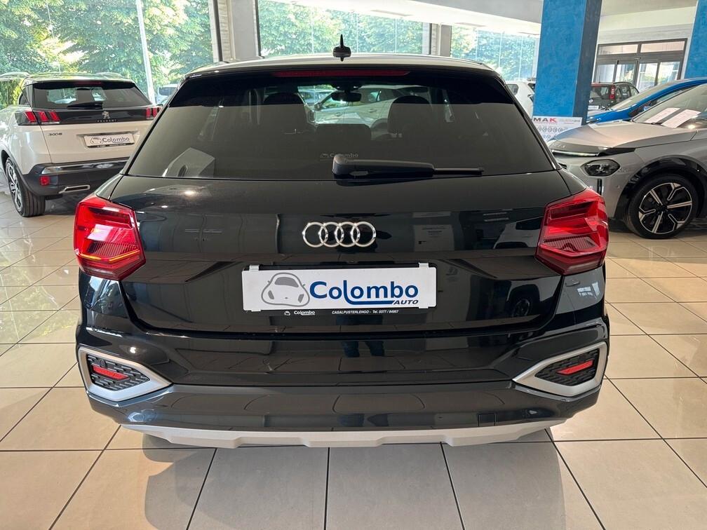 Audi Q2 35 1.5 tfsi Advanced s-tronic Led App conn Cam Pano 17"