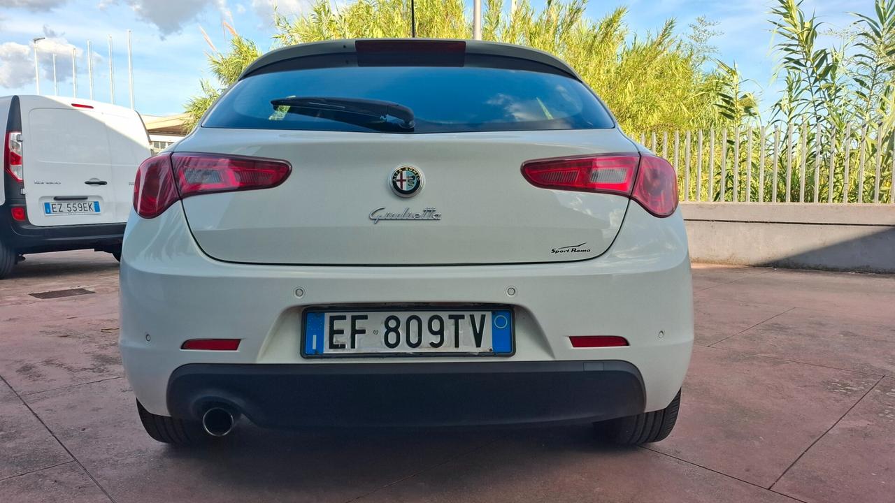 Alfa Romeo Giulietta 1.6 JTDm-2 105 CV Distinctive