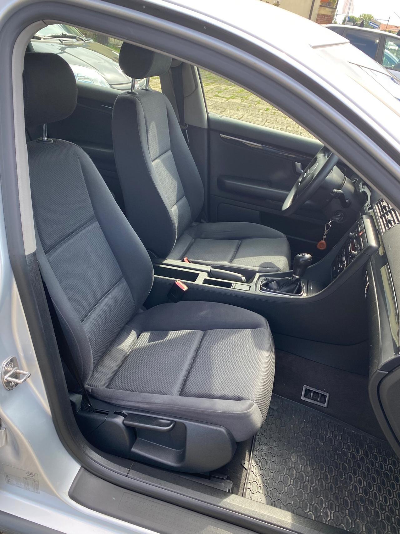 Audi A4 1.6 cat