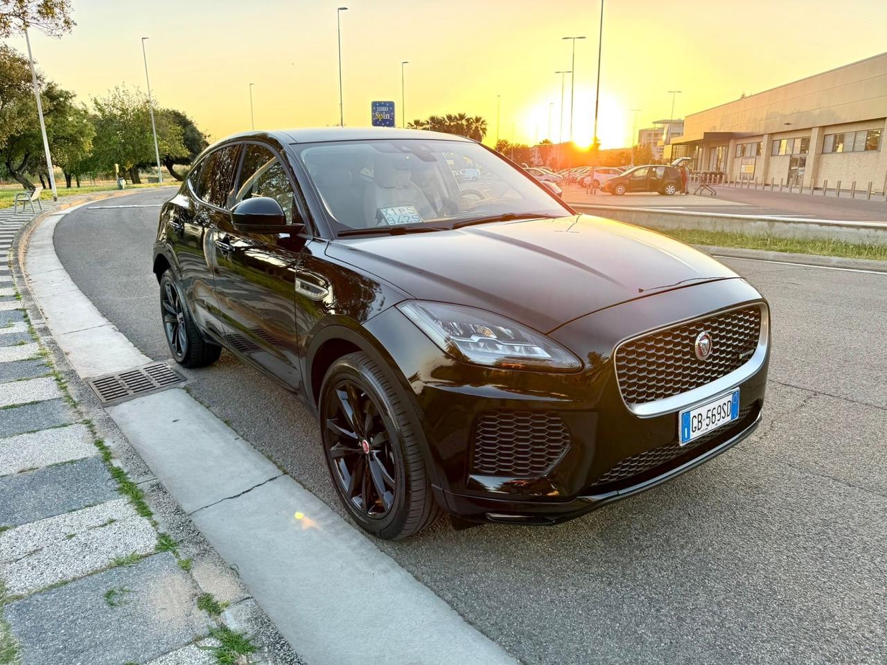 Jaguar E-Pace 2.0D 240 CV R-Dynamic-Anche Permuta-Garanzia