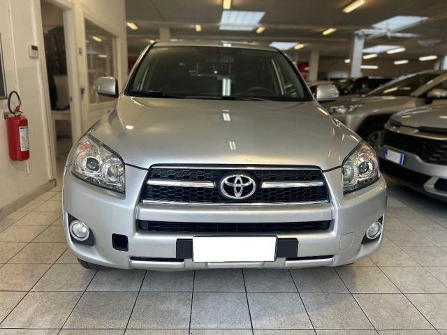 TOYOTA RAV 4 RAV4 Crossover 2.2 D-Cat A/T 150 CV Luxury