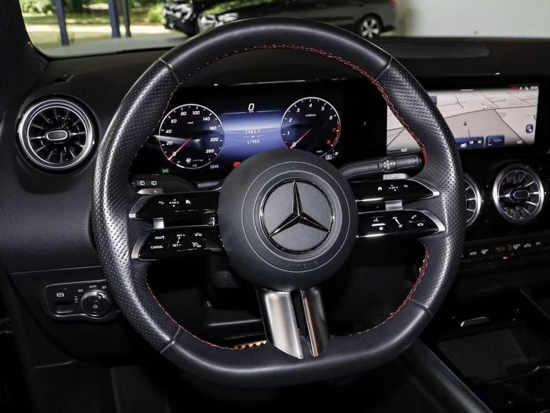 Mercedes-Benz GLA GLA 200 Automatic AMG Line Advanced Plus Camera 19" Mbux