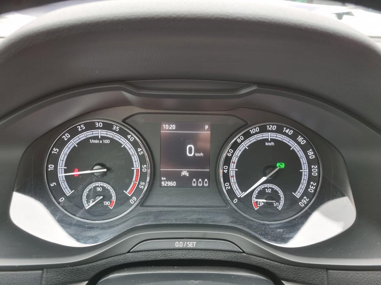 Skoda Karoq 1.6 TDI SCR DSG Ambition