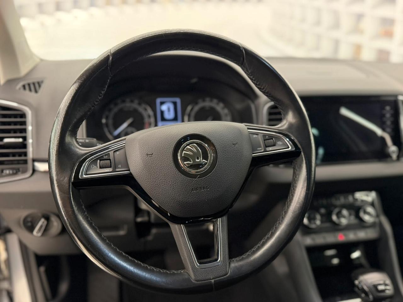 Skoda Karoq 1.6 TDI DSG-KM CERTIFICATI-12 MESI GARANZIA-PERMUTE