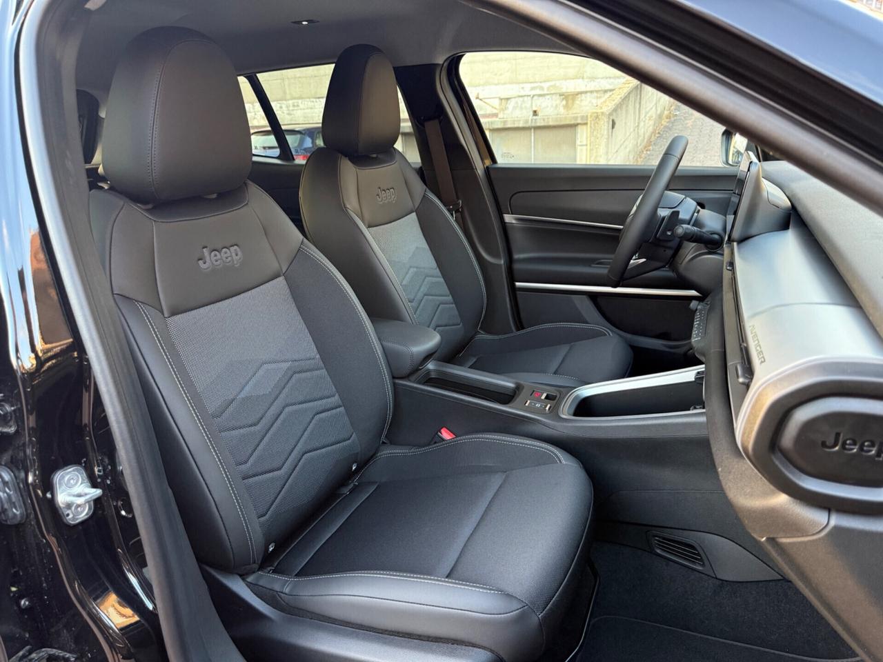 Jeep Avenger 1.2 e-Hybrid 110 cv MHEV Summit