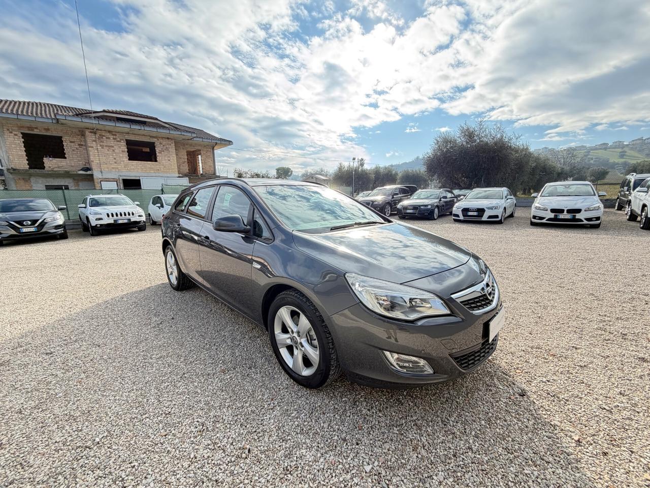 Opel Astra 1.7 CDTI 110CV Sports Tourer 127.303 km unico proprietario