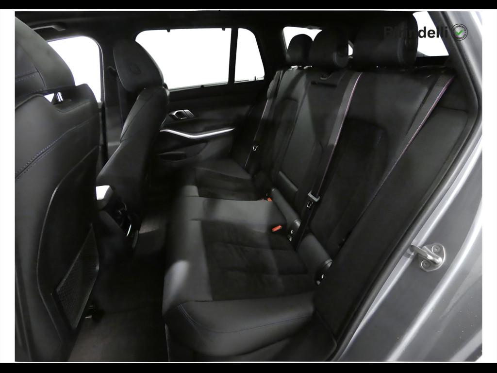BMW Serie 3(G20/1-80/1) - 320d 48V xDrive Touring Msport