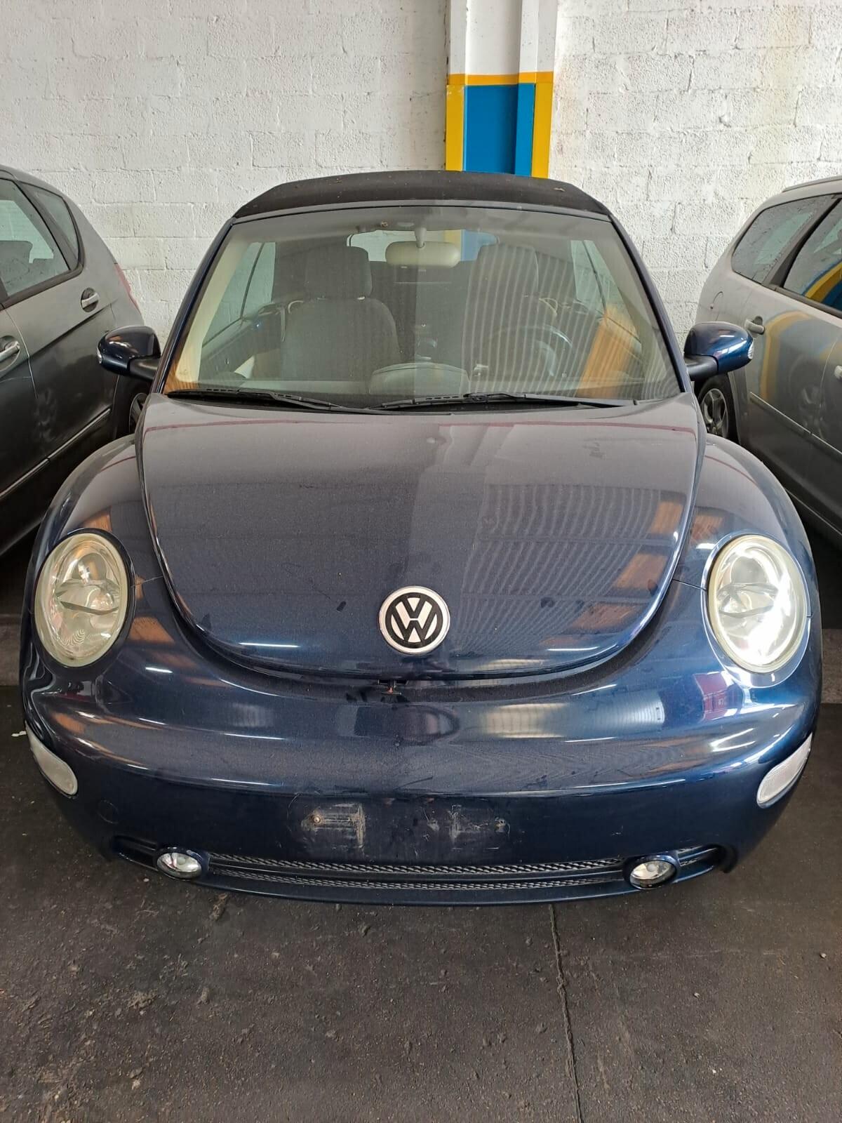 Volkswagen New Beetle 1.6 Cabrio