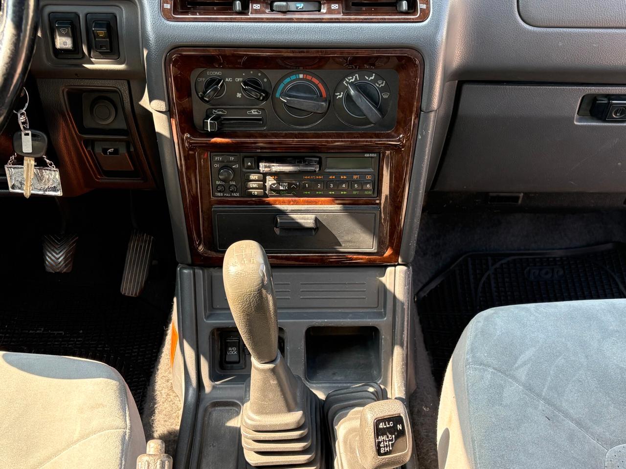 MITSUBISHI PAJERO 3p. 2.5D-Bicolore- 218000KM-2000
