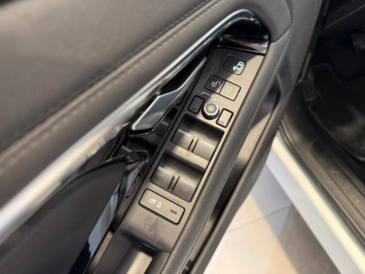 Land Rover Range Evoque 2.0D I4-L.Flw 150 CV AWD Auto R-Dynamic