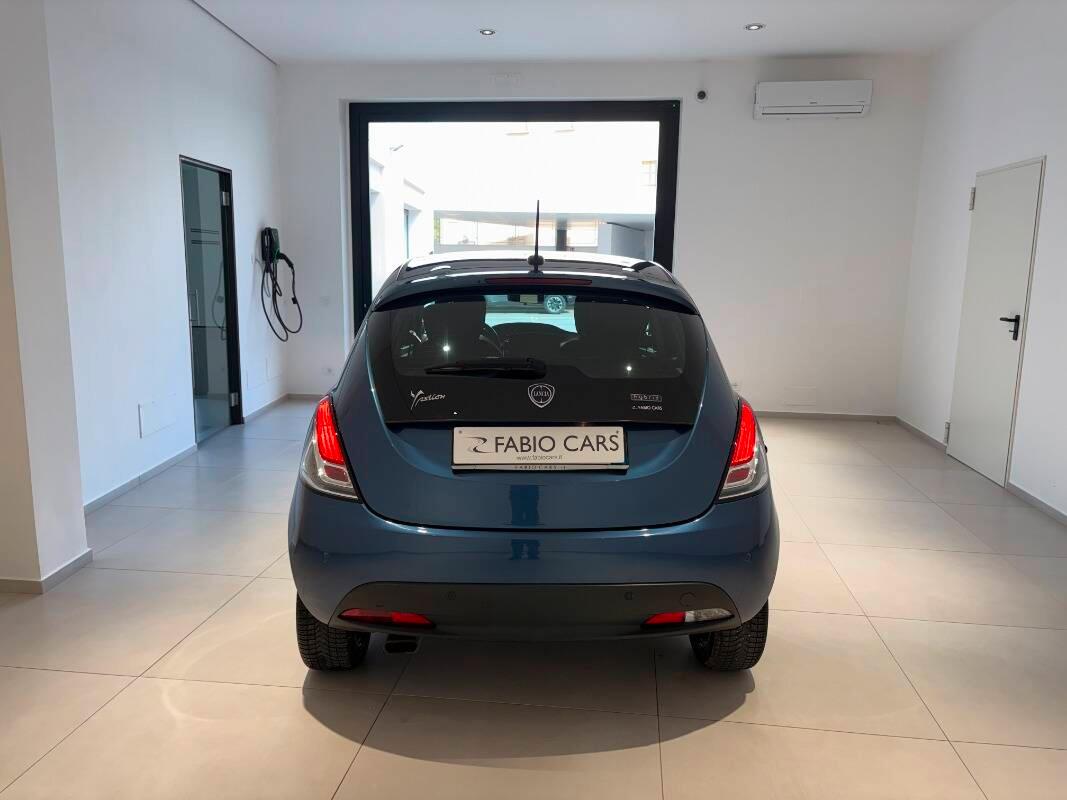 Lancia Ypsilon III 1.0 firefly hybrid Gold s&s 70cv 5p.ti