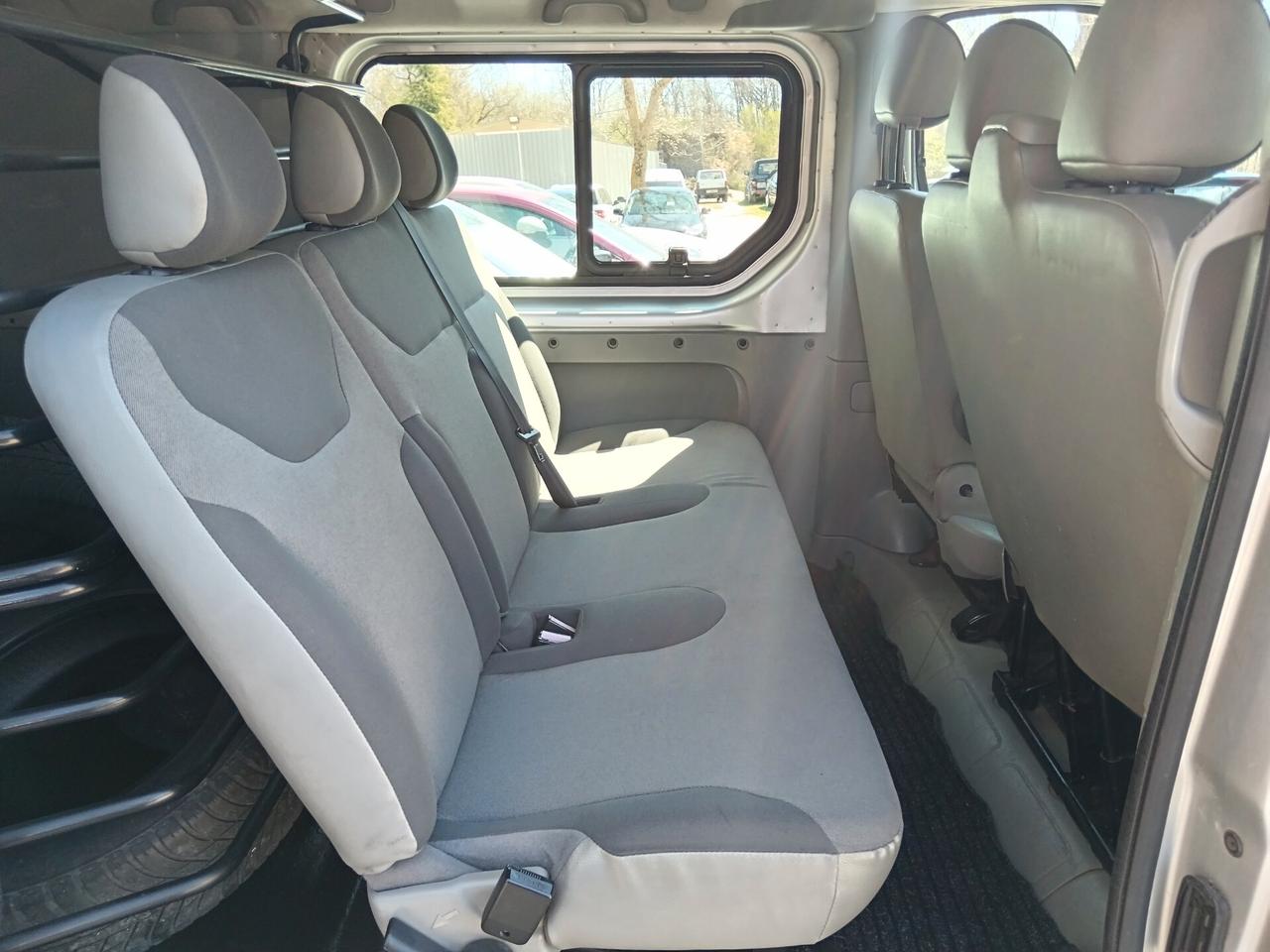 Renault Trafic 2.0 DCI 115CV AUTOCARRO 6 POSTI