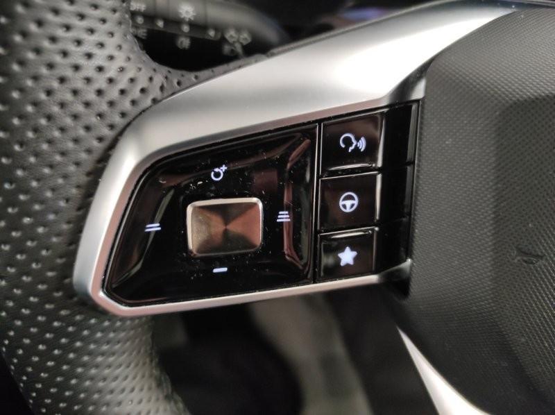 MG ZS (2024-->) - ZS 1.5 Hybrid+ Luxury