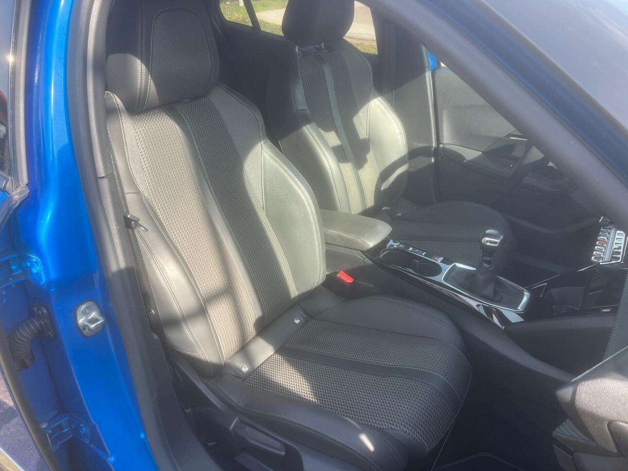 Peugeot 2008 PureTech 130CV S&S GT Line-2020