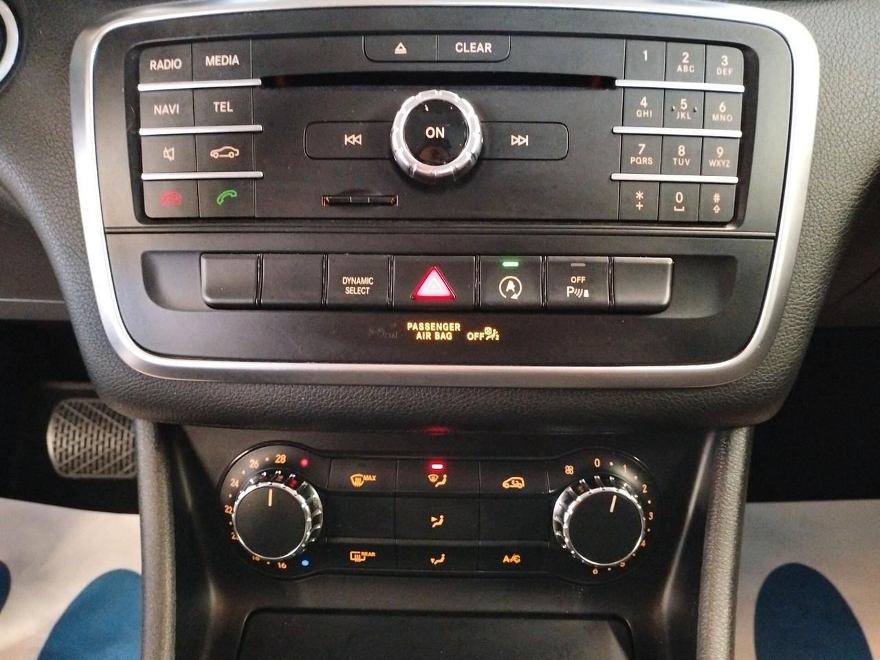 Mercedes-benz GLA 200 d Automatic Sport - NEOPATENTATI