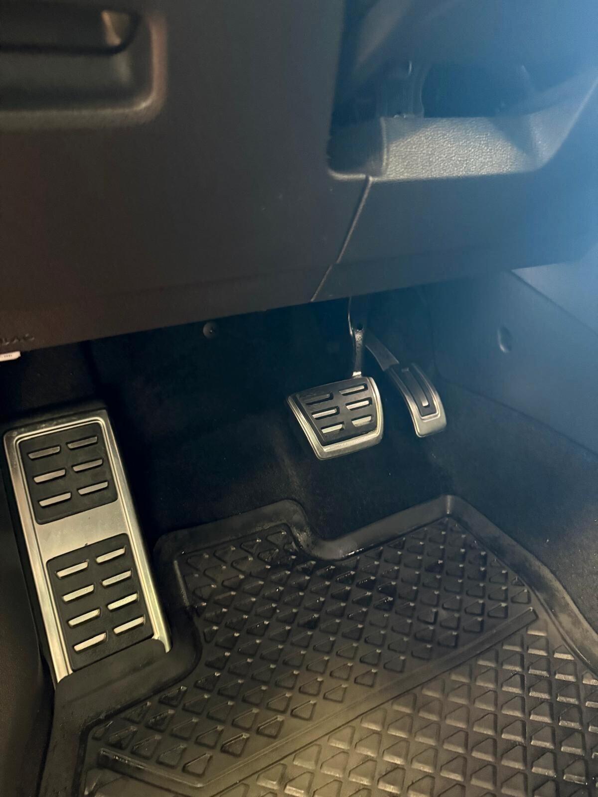 Volkswagen Tiguan 2.0 TDI 150 CV SCR DSG R-Line