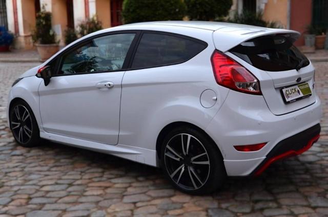 Ford Fiesta Fiesta VI 2016 - 1.6 ST 182cv 3p E6