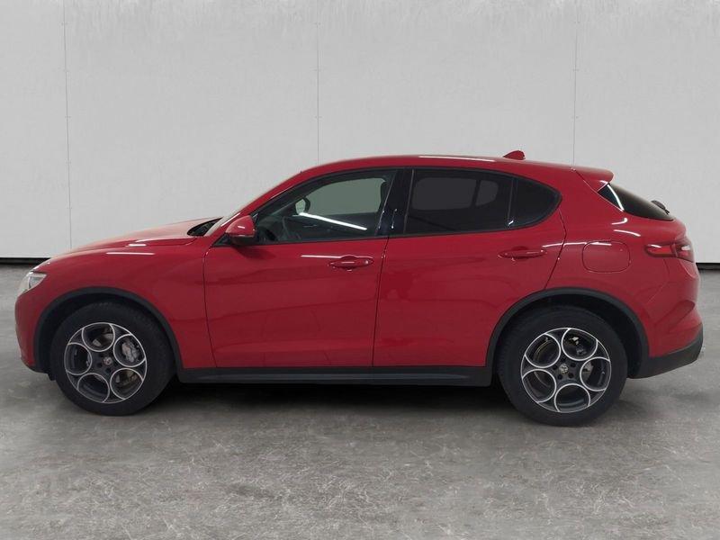 Alfa Romeo Stelvio 2.2 t Executive Q4 190cv auto my19