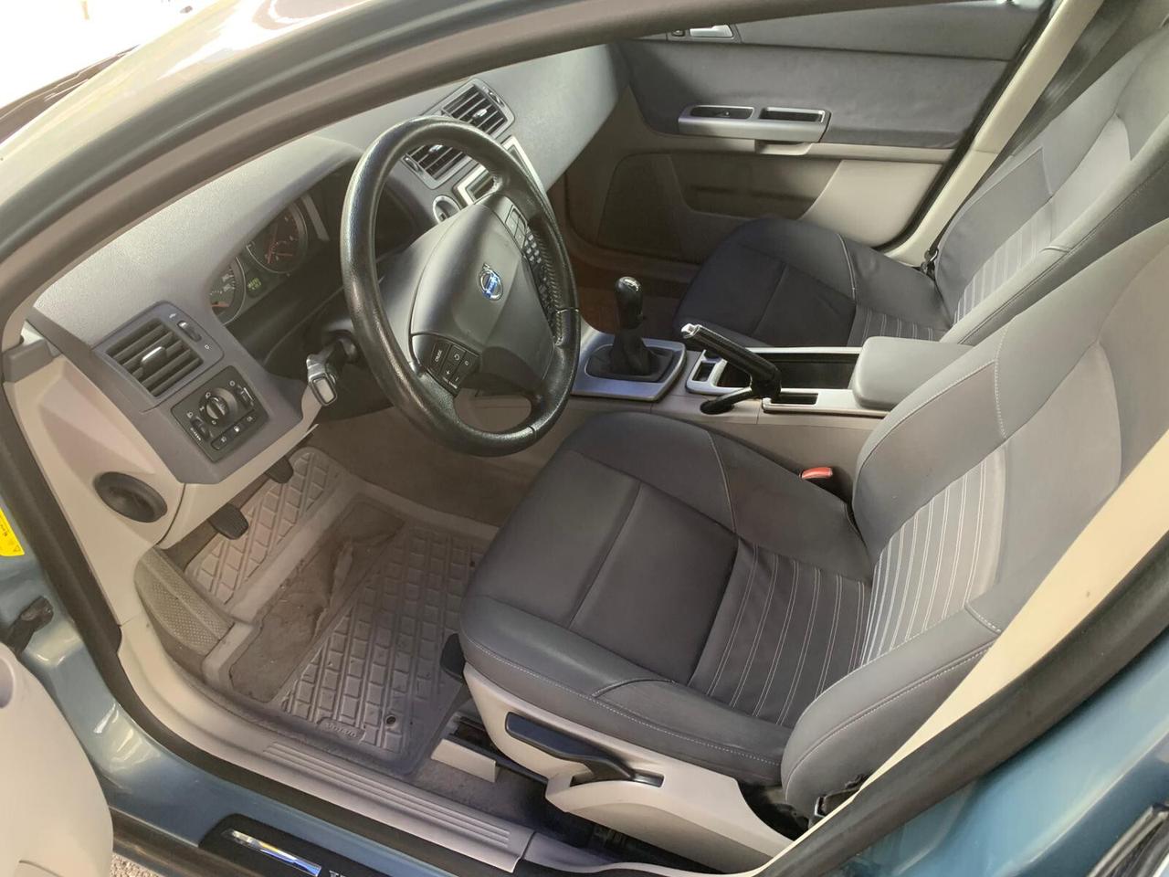 Volvo V50 2.0 D cat Momentum