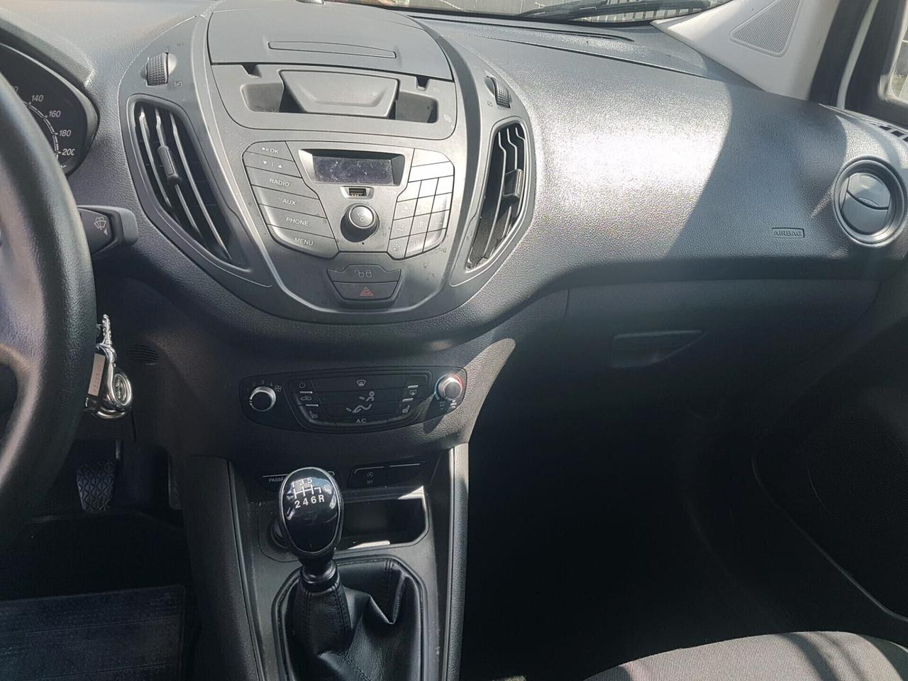 Ford Transit Courier 1.5 TDCi