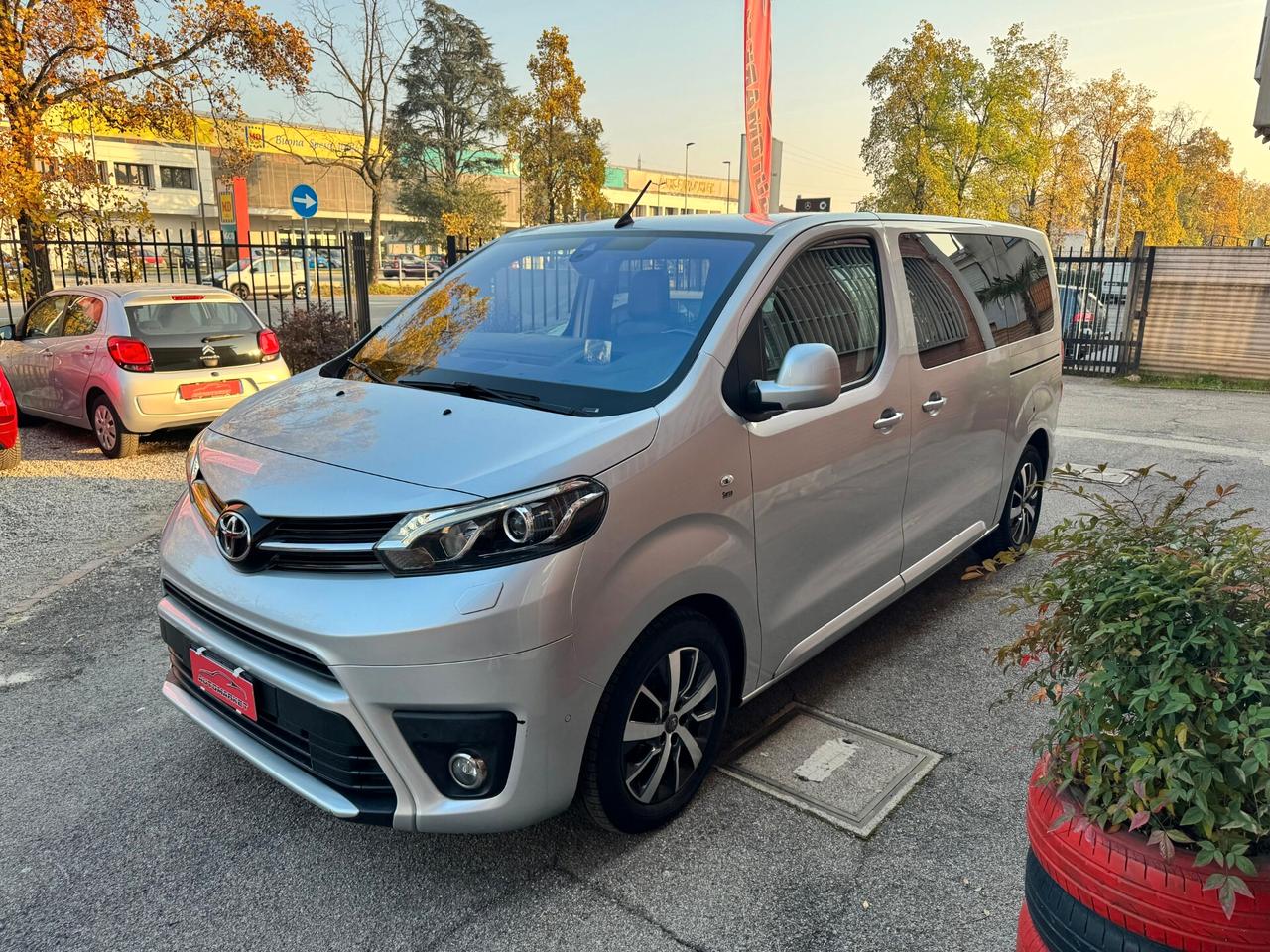 Toyota Proace VERSO LUXURY 2.0D 177cv AUTOMATICO PELLE