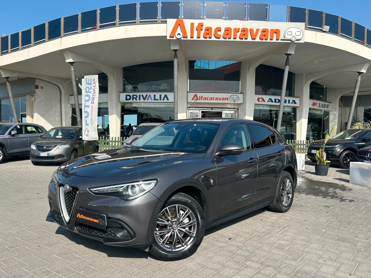 Alfa Romeo Stelvio 2.2 t Business Q4 210cv auto