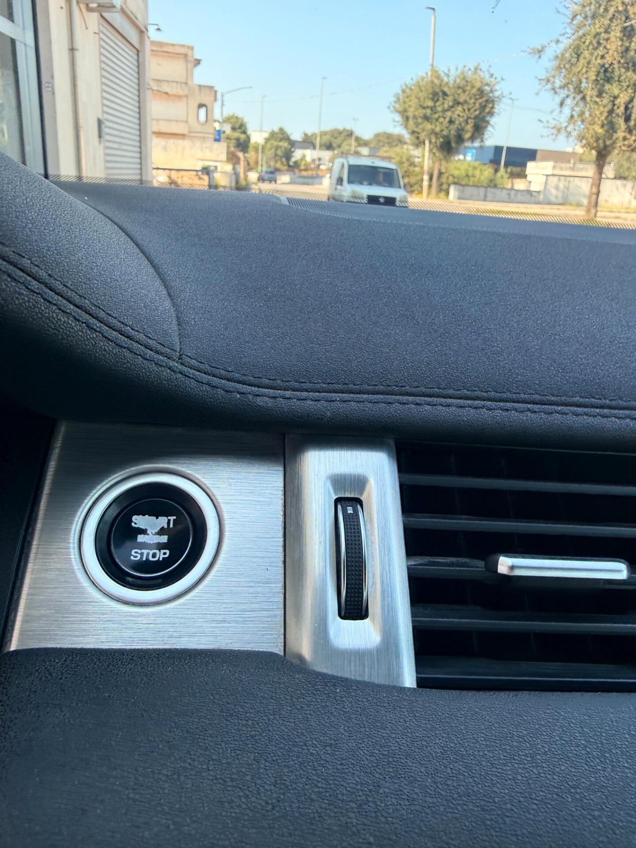 Land Rover Range Evoque 2.2 td4 Launch edition 150cv HSE con NAVI,PELLE,TELECAMERA,BLOCK SHAFT,KM CERTIFICATI